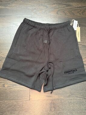Fear Of God Essentials Shorts SS22 Stretch Limo Black Size Large